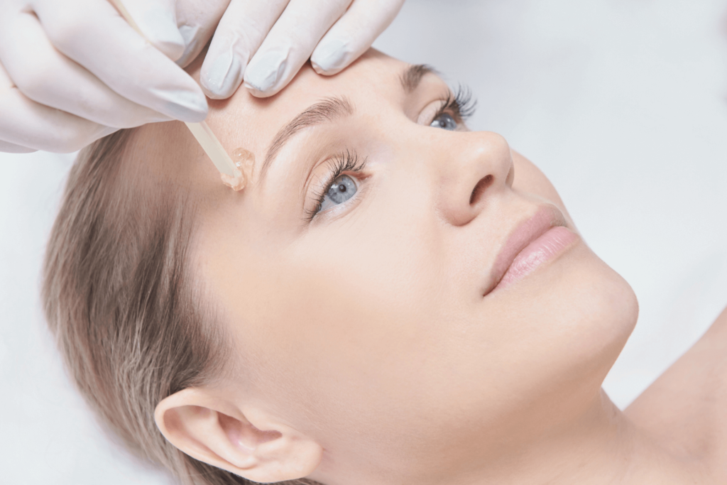 Professional eyebrows waxing service at BossBeautyBar